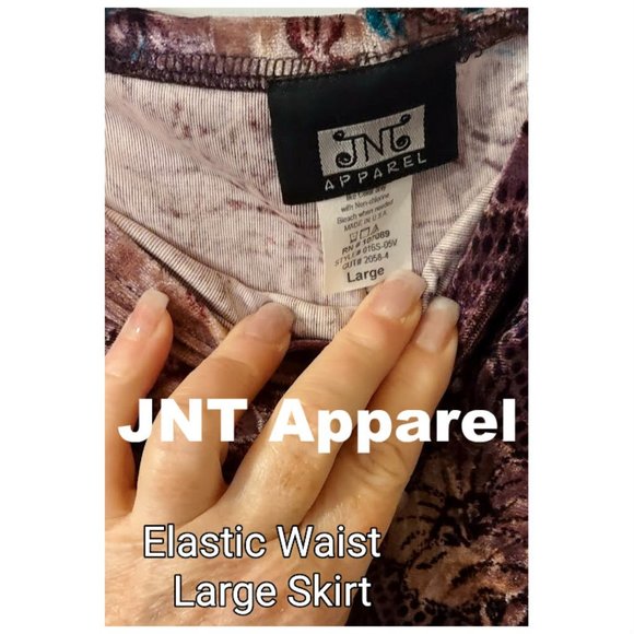 Ladies Purple Floral Gypsy Ruffle Skirt - Picture 4 of 13